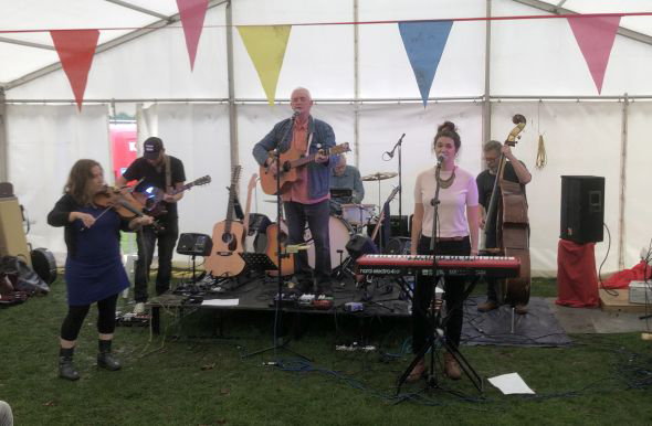 Live band at the apple festival