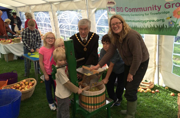 apple pressing at Trowbridge park